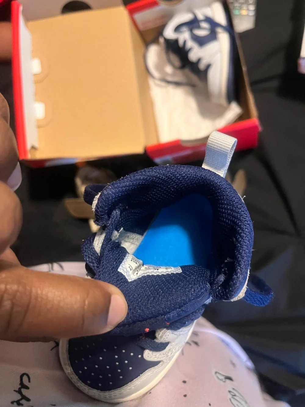 Jordan blue navy